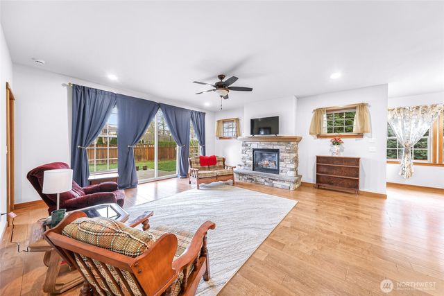 879 Bentgrass Way, Lynden, WA 98264