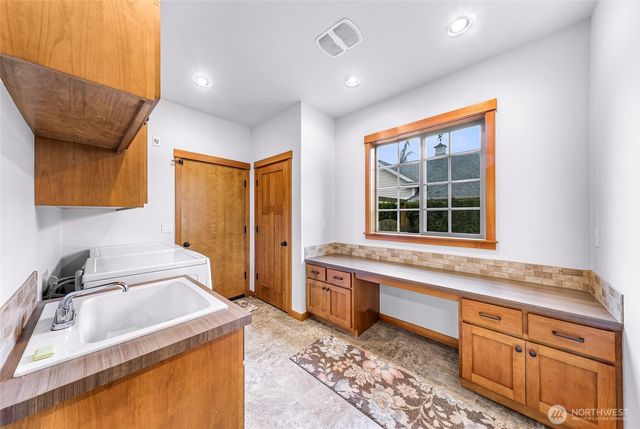 879 Bentgrass Way, Lynden, WA 98264