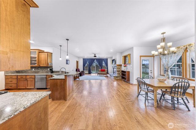 879 Bentgrass Way, Lynden, WA 98264