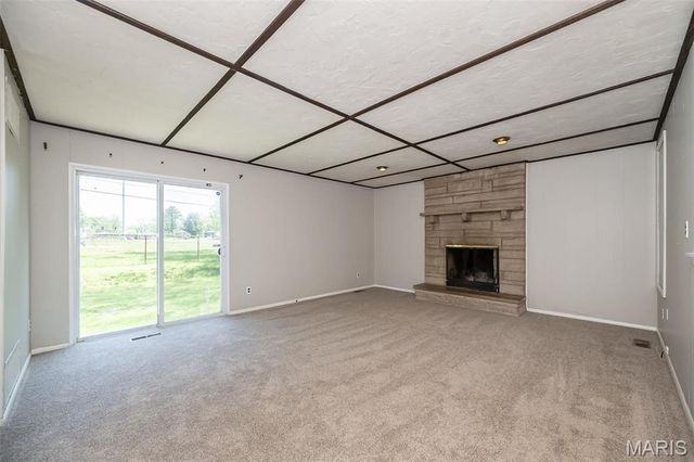 525 Angelus Drive, Florissant, MO 63031