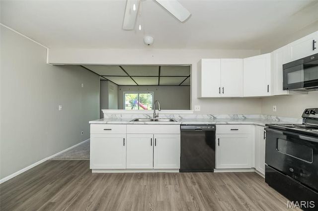 525 Angelus Drive, Florissant, MO 63031