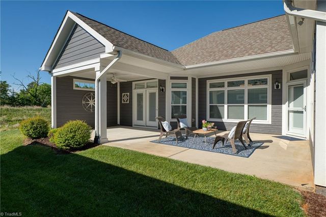 1124 Hudson Drive, Mebane, NC 27302