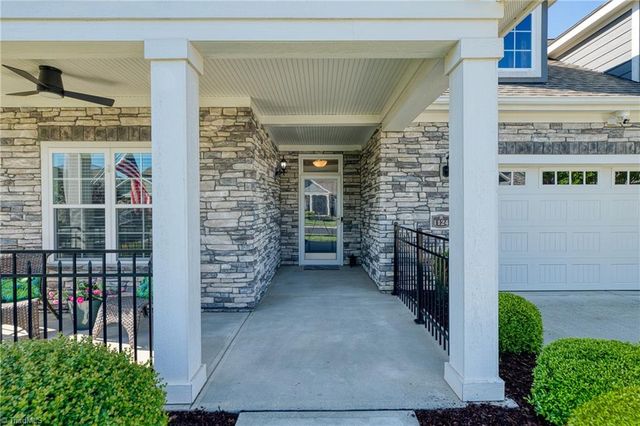 1124 Hudson Drive, Mebane, NC 27302