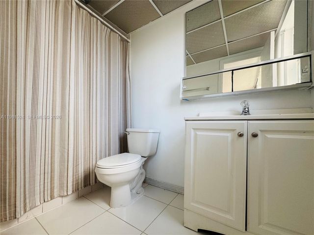 1800 SW 81st Ave 1414, North Lauderdale, FL 33068