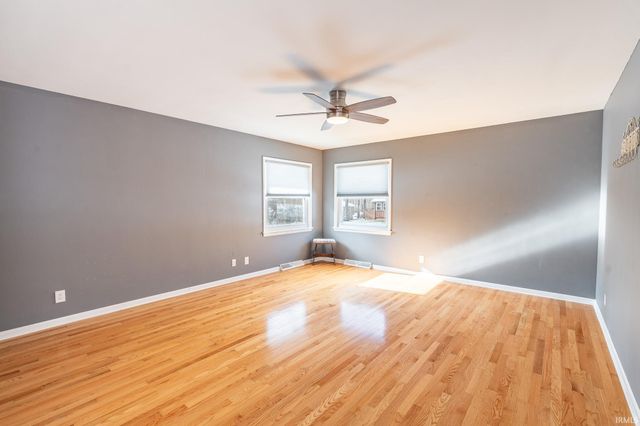 1755 W Farview Drive, Peru, IN 46970