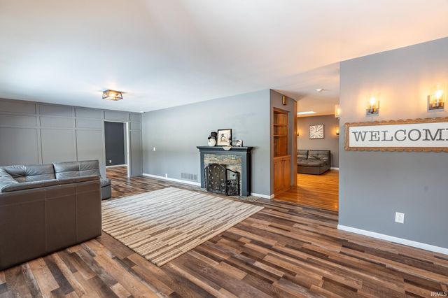 1755 W Farview Drive, Peru, IN 46970