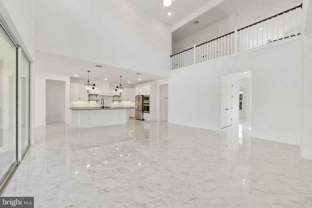 12150 GORE MEADOW DR, Nokesville, VA 20181