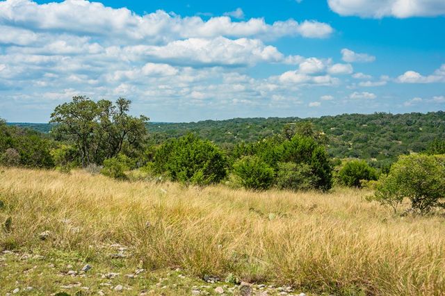 12995 Hackberry Rd, Rocksprings, TX 78880