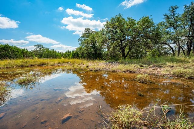 12995 Hackberry Rd, Rocksprings, TX 78880