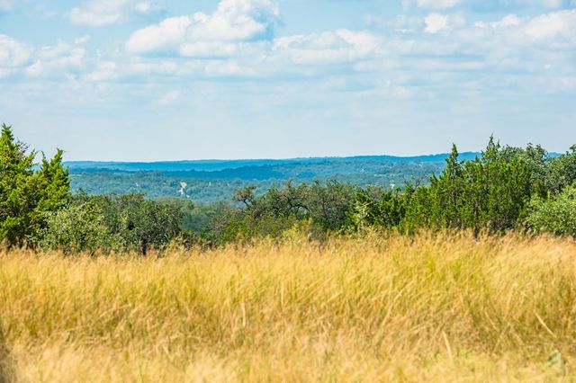 12995 Hackberry Rd, Rocksprings, TX 78880