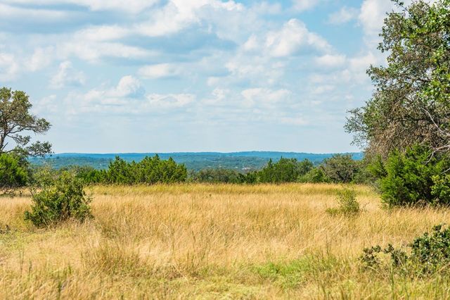 12995 Hackberry Rd, Rocksprings, TX 78880