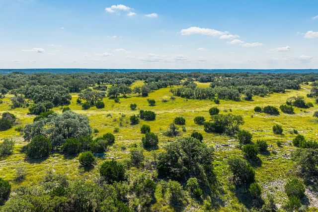 12995 Hackberry Rd, Rocksprings, TX 78880