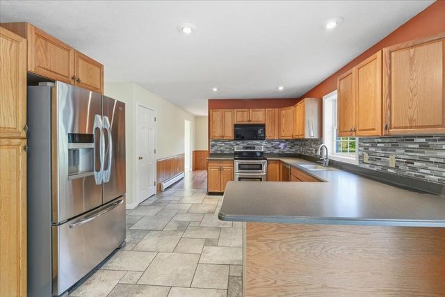 15 Manley Road, Milton, VT 05468