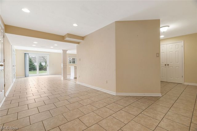 3196 Dunstone Circle, Akron, OH 44312