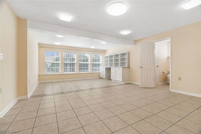 3196 Dunstone Circle, Akron, OH 44312