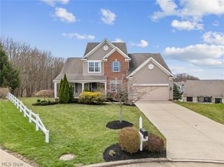 3196 Dunstone Circle, Akron, OH 44312