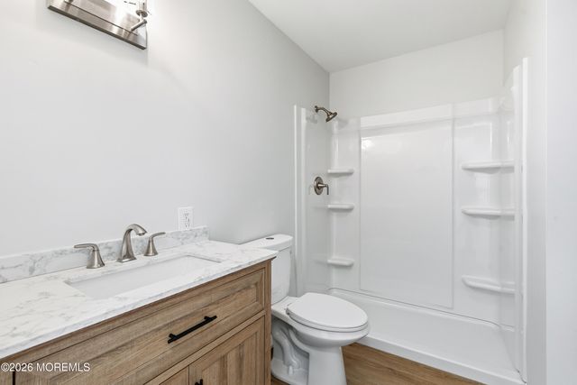 91 Westport Drive 71, Whiting, NJ 08759