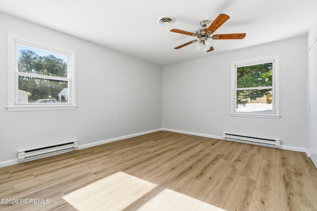 91 Westport Drive 71, Whiting, NJ 08759