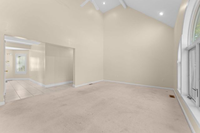 51 Goodnow Ln, Framingham, MA 01702
