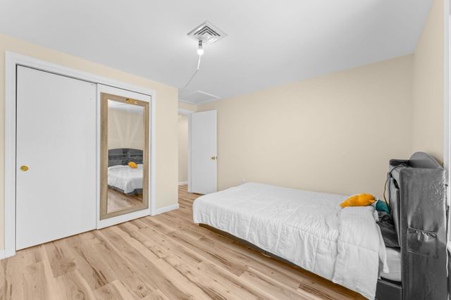 51 Goodnow Ln, Framingham, MA 01702