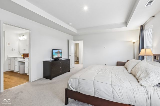 6910 Seattle Slew Drive, Whitestown, IN 46075