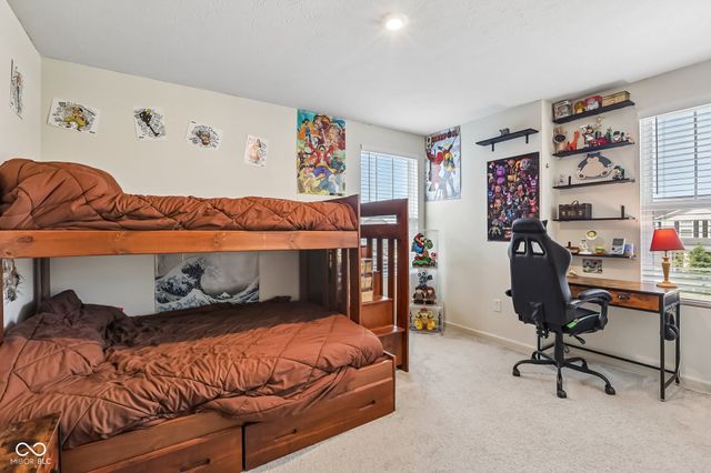 6910 Seattle Slew Drive, Whitestown, IN 46075