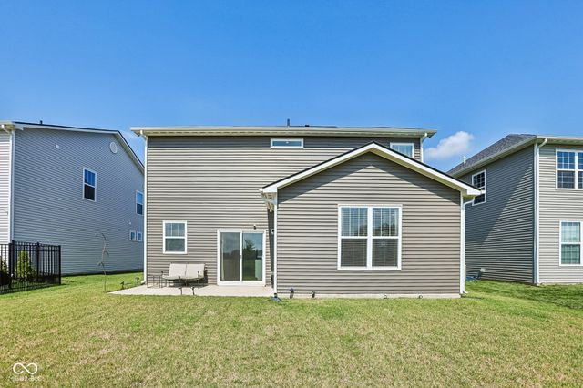 6910 Seattle Slew Drive, Whitestown, IN 46075