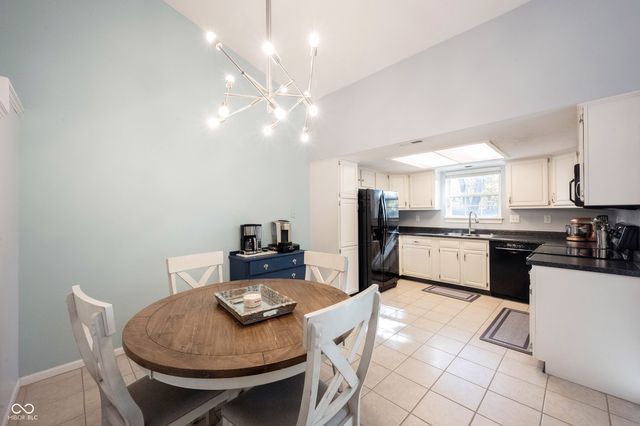 5257 Pine Hill Drive, Noblesville, IN 46062