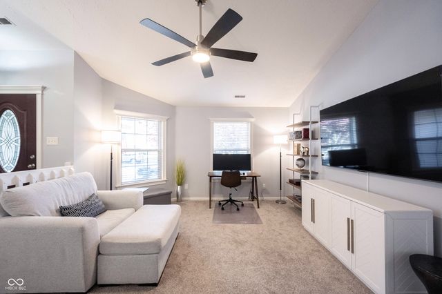 5257 Pine Hill Drive, Noblesville, IN 46062