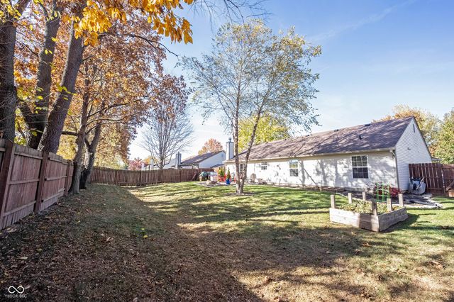 5257 Pine Hill Drive, Noblesville, IN 46062