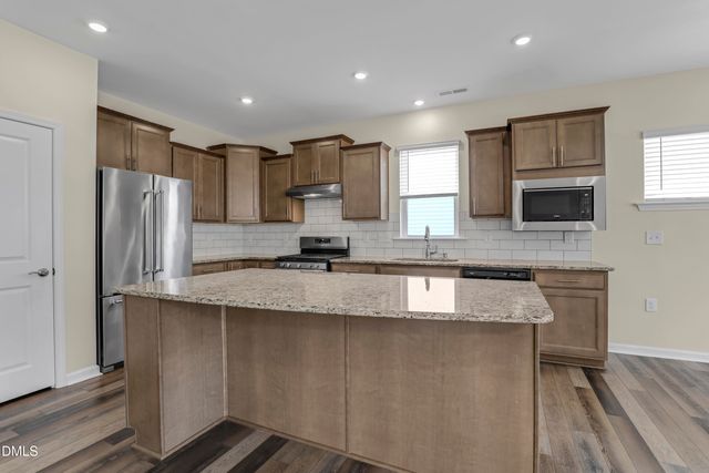 2528 Nassau Trace, Fuquay Varina, NC 27526