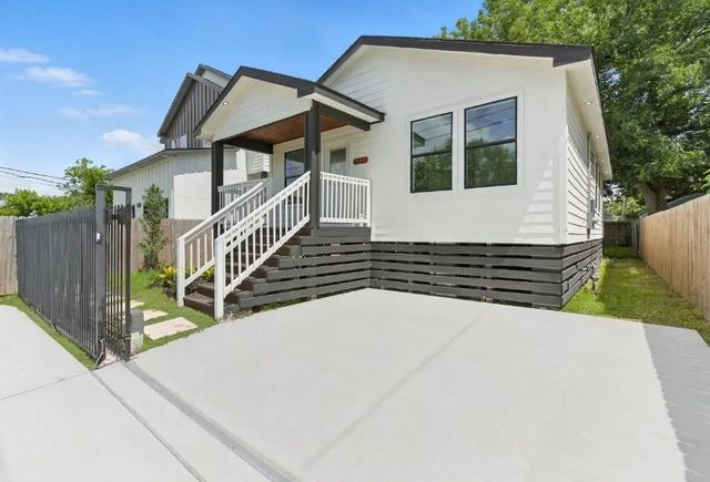 1311 E 35th Street, Houston, TX 77022