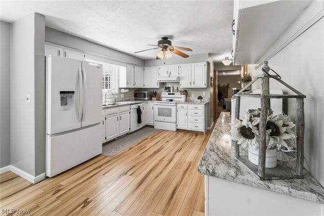 2500 Hume Street NW, North Canton, OH 44720