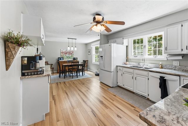 2500 Hume Street NW, North Canton, OH 44720