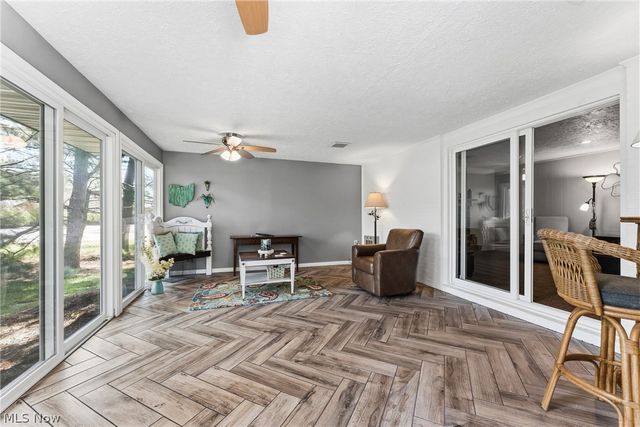 2500 Hume Street NW, North Canton, OH 44720