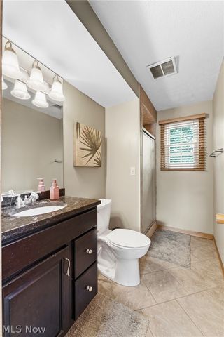2500 Hume Street NW, North Canton, OH 44720