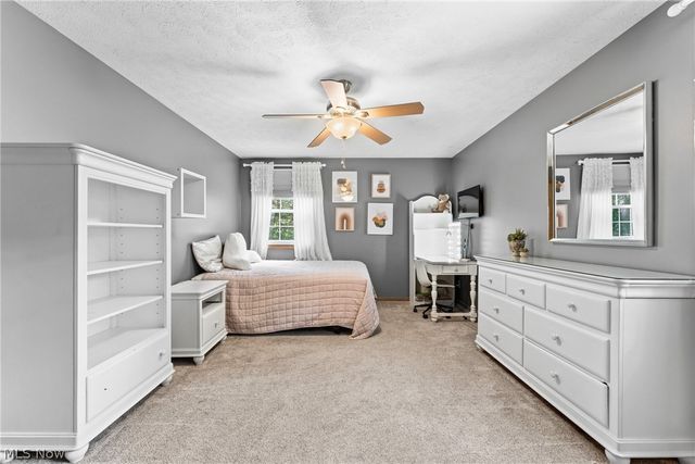 2500 Hume Street NW, North Canton, OH 44720