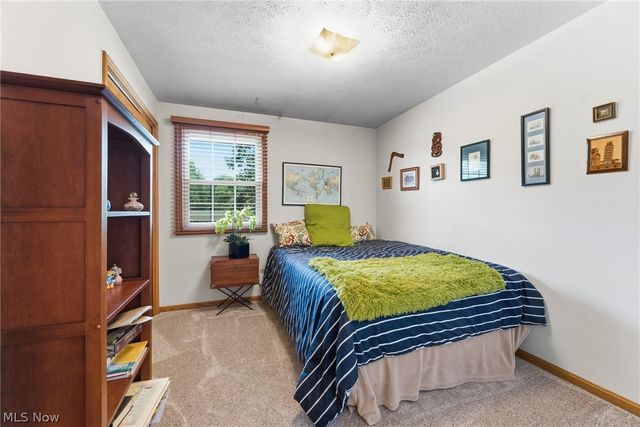 2500 Hume Street NW, North Canton, OH 44720