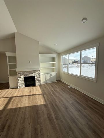 5796 Hay Wagon Road 15, Kentwood, MI 49508