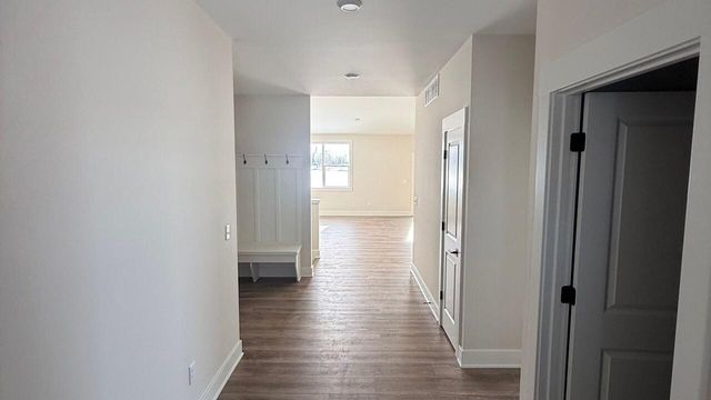 5796 Hay Wagon Road 15, Kentwood, MI 49508