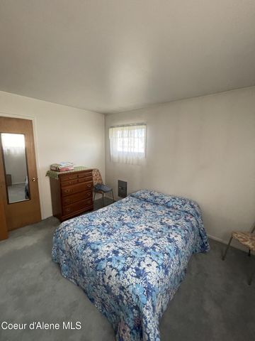 1147 W ORCHARD AVE, Hayden, ID 83835