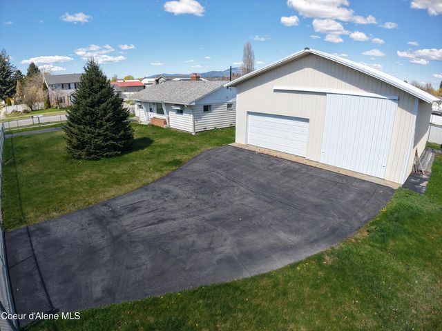 1147 W ORCHARD AVE, Hayden, ID 83835
