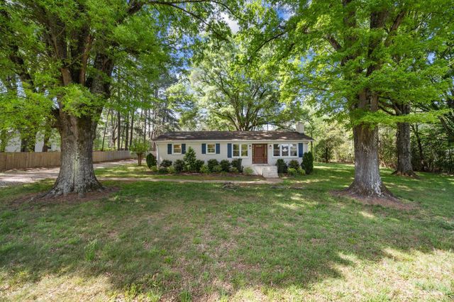 19041 Davidson Concord Road, Davidson, NC 28036