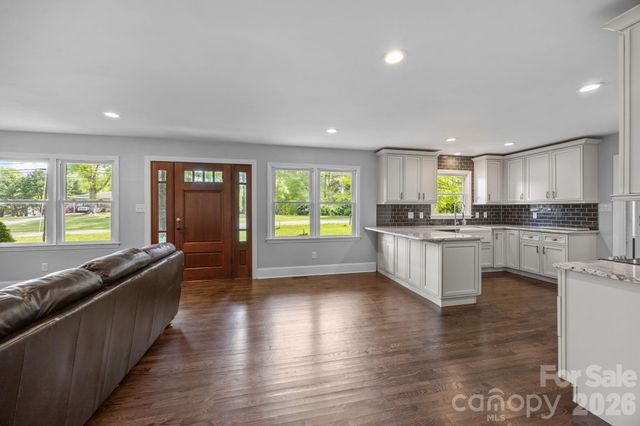 19041 Davidson Concord Road, Davidson, NC 28036