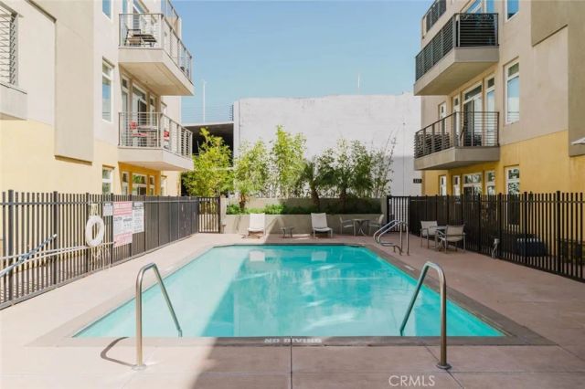 250 N First Street 326, Burbank, CA 91502