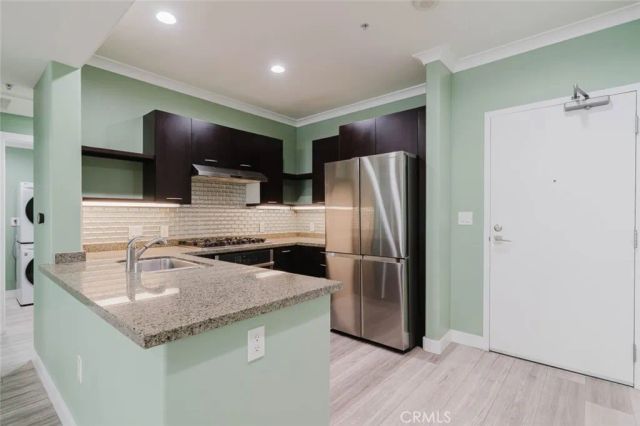 250 N First Street 326, Burbank, CA 91502