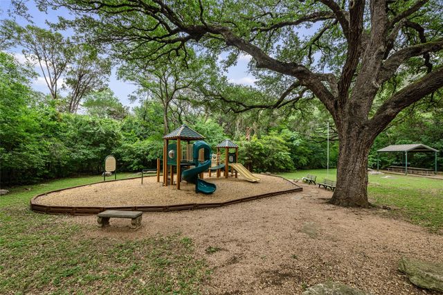 5813 BACK CT, Austin, TX 78731