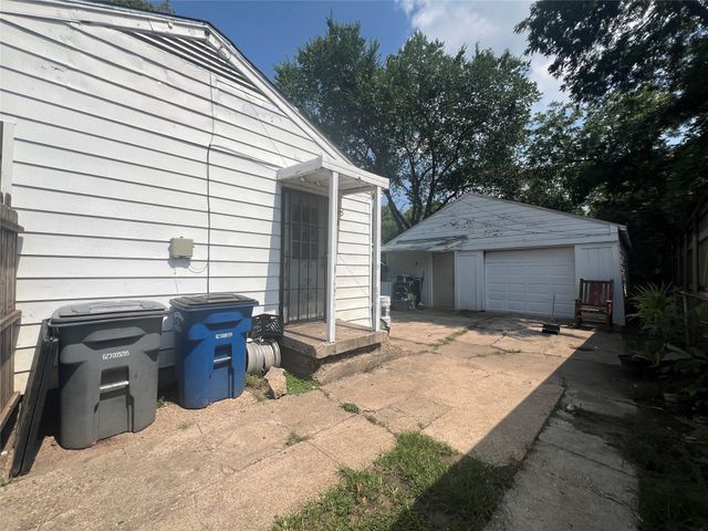 8810 Eldon Drive, Dallas, TX 75217