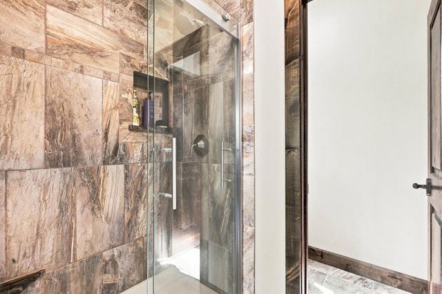 8508 S Vicari Rd, Spokane, WA 99206