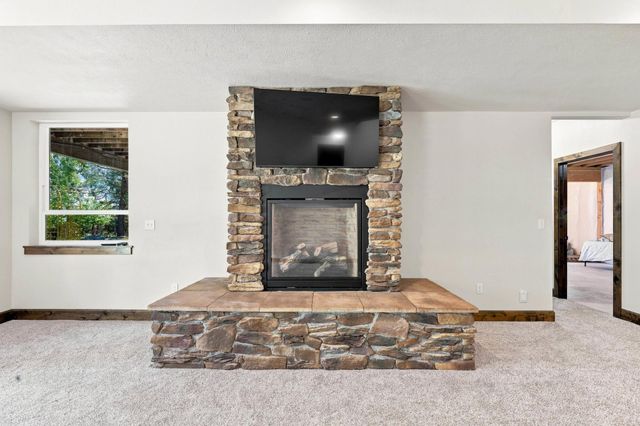 8508 S Vicari Rd, Spokane, WA 99206